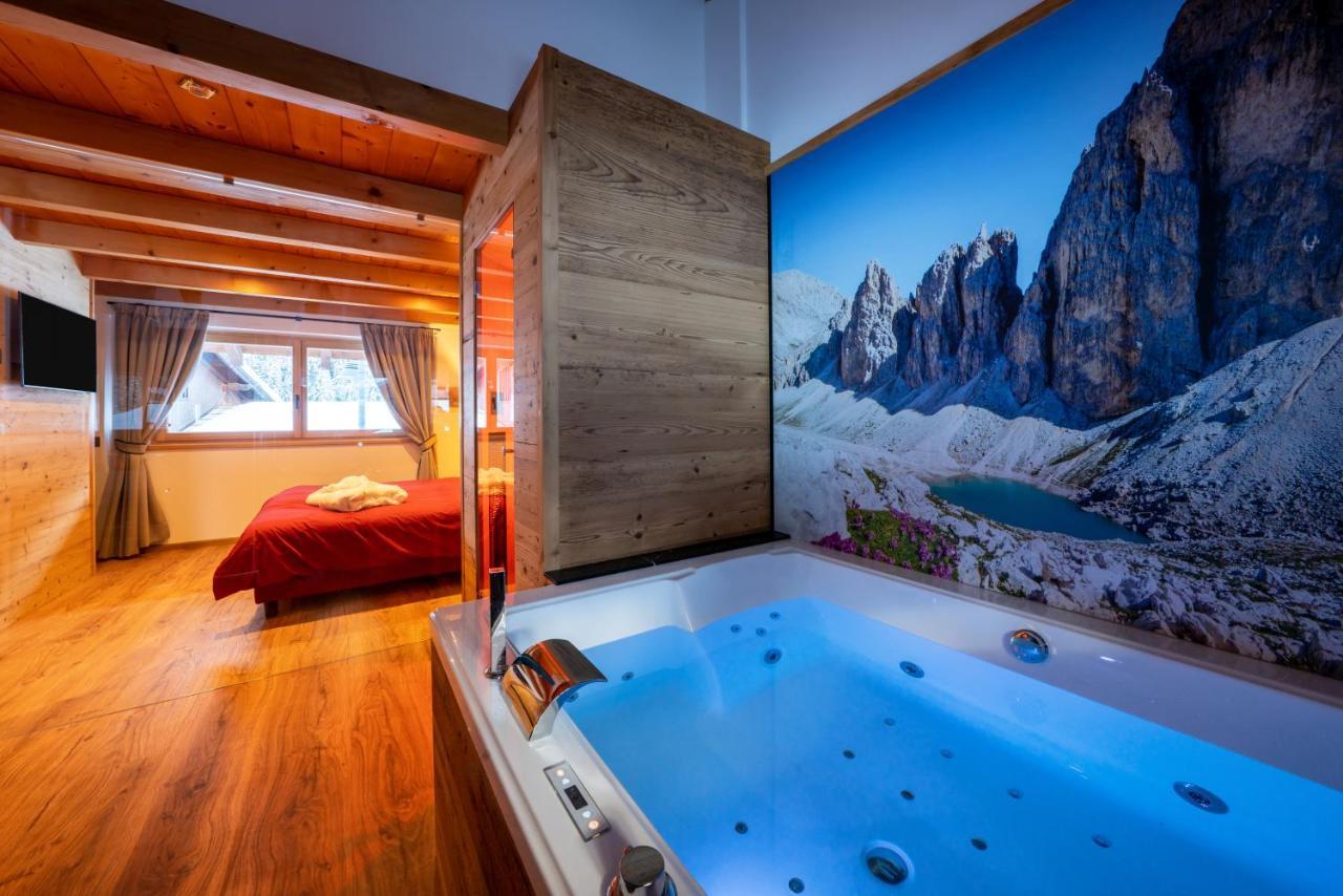 Luxury Chalet Orchidea Canazei Exterior foto